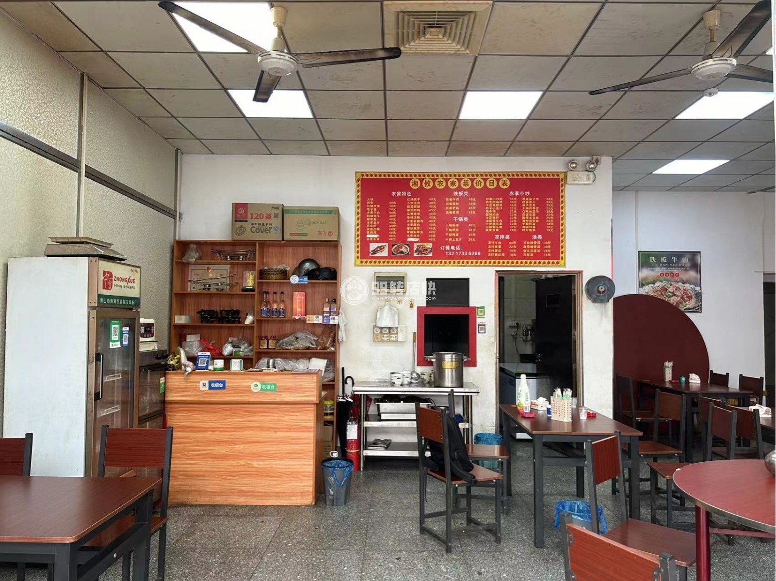 獅山工業(yè)區(qū)日營業(yè)額2500餐飲店轉(zhuǎn)讓